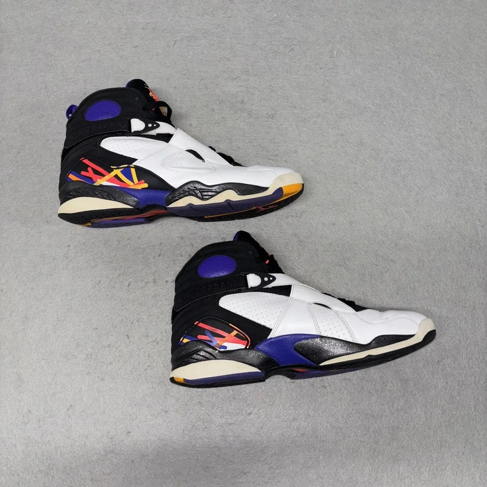 Jordan 8 Retro Three-Peat White Black True Red 305381-142 Mens 13